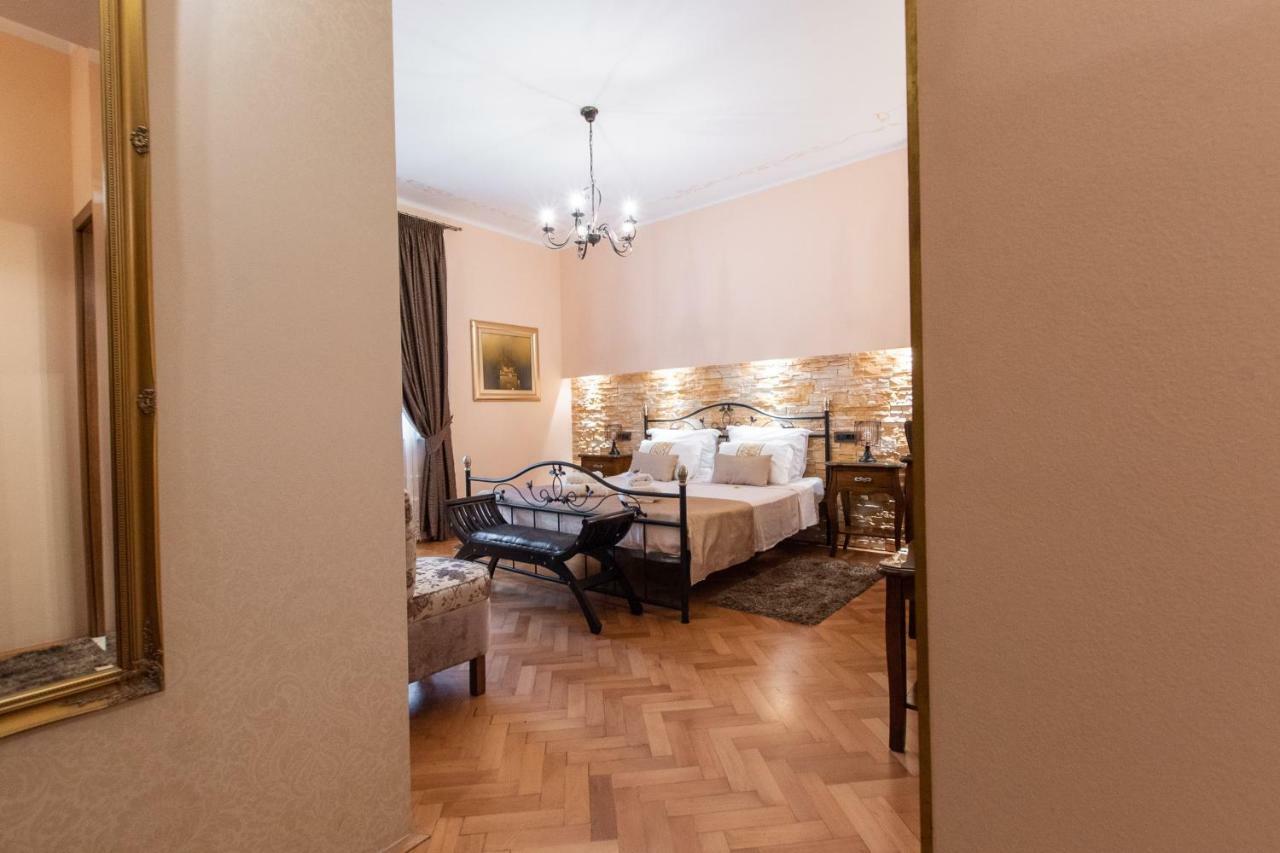 ספליט Unique Luxury Rooms מראה חיצוני תמונה